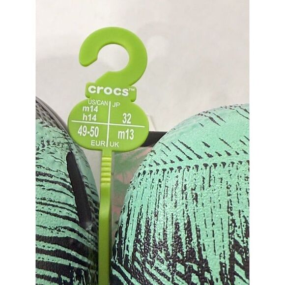 Crocs Classic Pool Party NWT Sz  M13 Tropical Leaves Clog - Picture 7 of 11